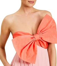 Mestiza New York Kiss Me Knot Twill Two-Tone Sweetheart Neck Bow Gown