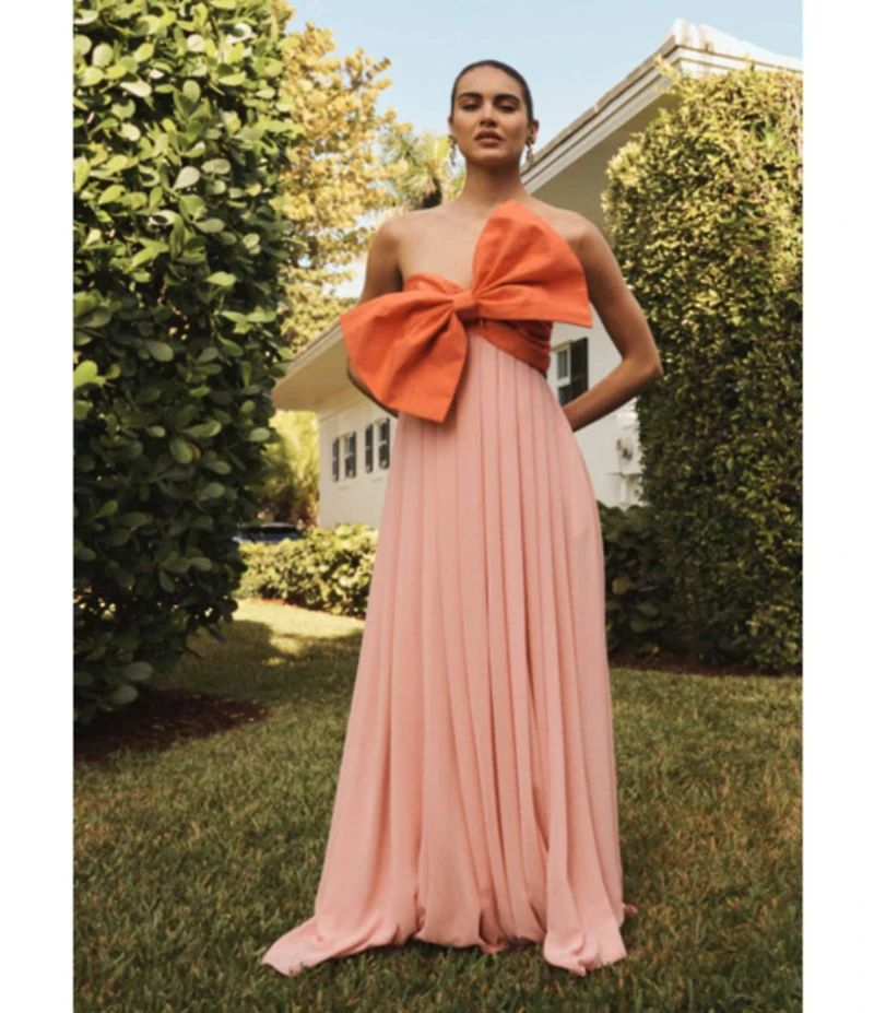 Mestiza New York Kiss Me Knot Twill Two-Tone Sweetheart Neck Bow Gown