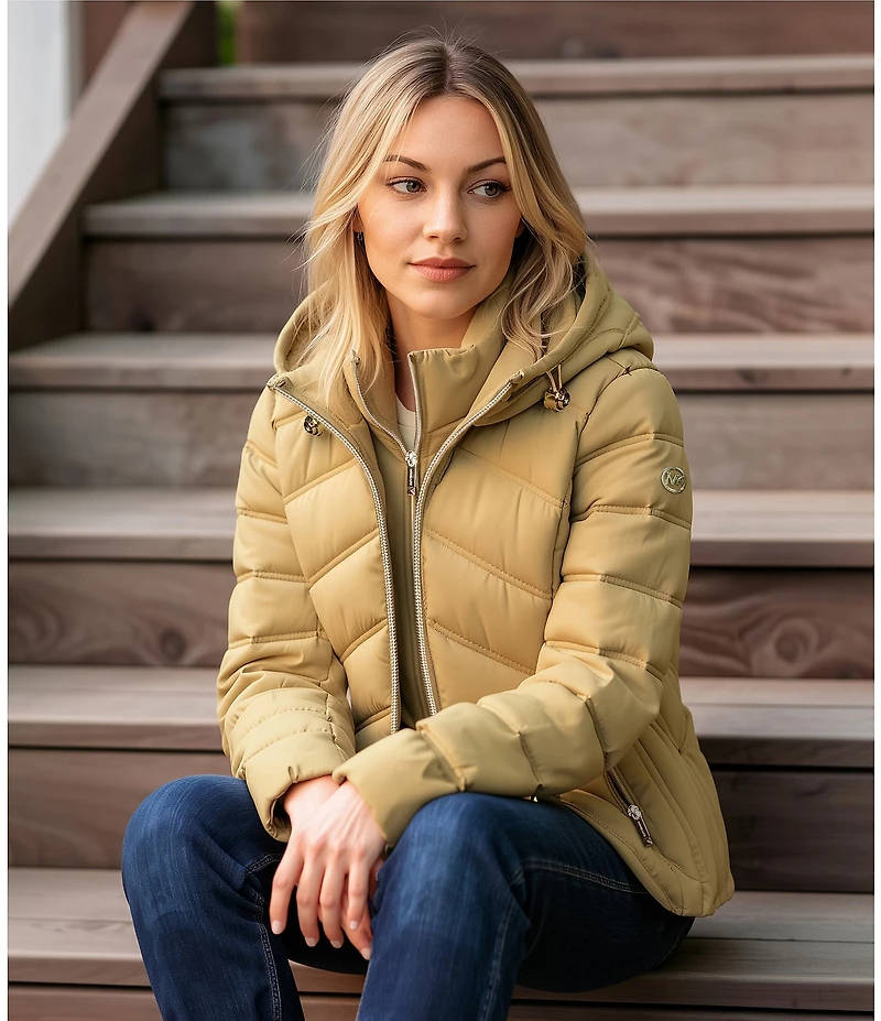 MICHAEL Michael Kors Quilted Stand Collar Hooded Water Resistant Zip Front Down Puffer Jacket