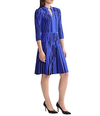 Ming Wang Petite Dual-Toned Soft Knit Split V-Neck 3/4 Sleeve Dress