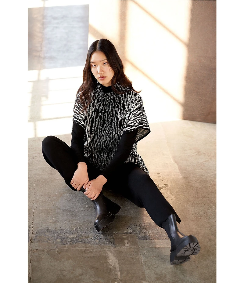 Ming Wang Soft Knit Zebra Print Turtleneck Short Sleeve Tunic