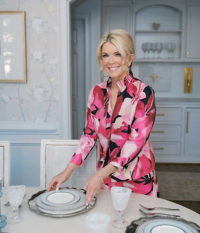 Ming Wang x Family Savvy Coordinating Shimmer Lined Floral Jacquard Ruffle Collar Bracelet Sleeve Jacket