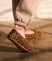Minnetonka Cally Leopard Print Faux Fur Lined Moccasin Slippers