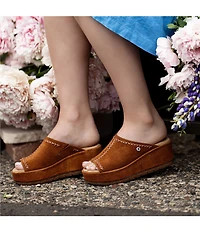 Minnetonka Paislee Suede Platform Slides