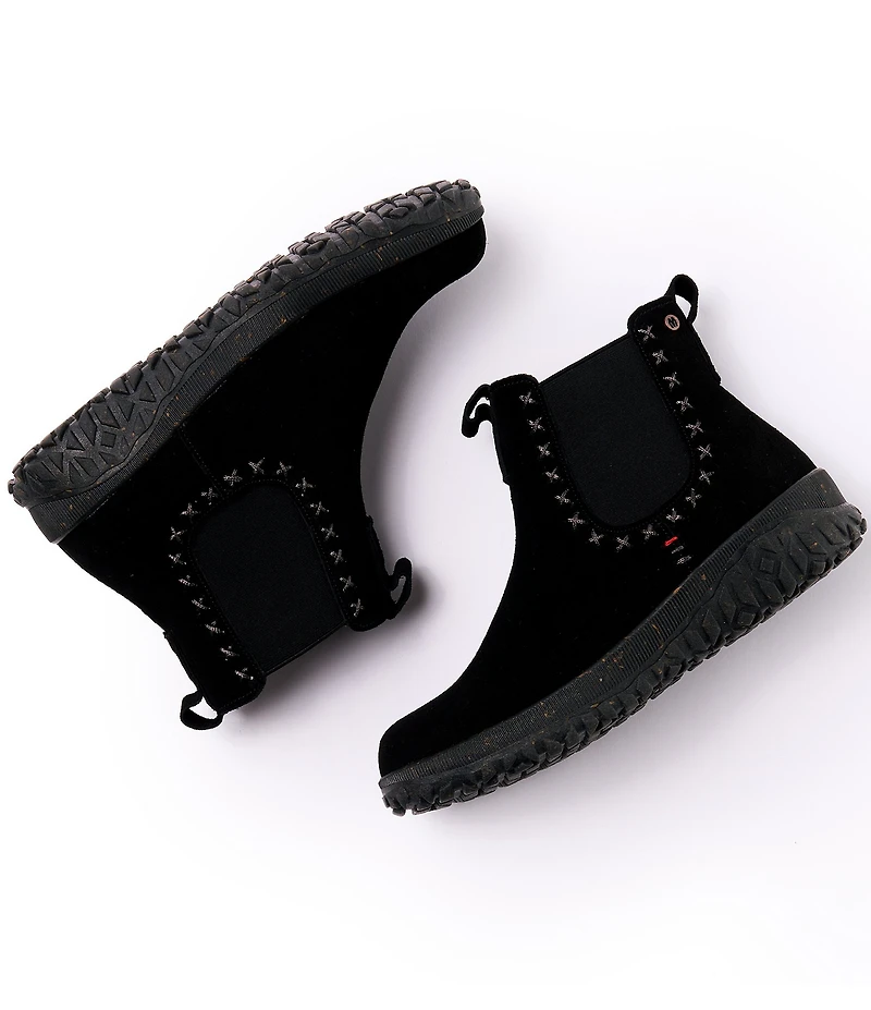Minnetonka Women's Chelsea Tread Suede Booties