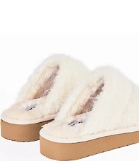Minnetonka Women's Chesney Hi Ma Cherie Cherry Slippers