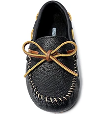Minnetonka Women's Classic Driver Leather Bow Detail Mocassins