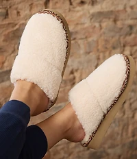 Minnetonka Women's Minookamii Cerise Slippers