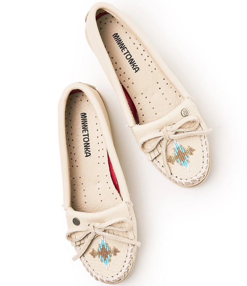 Minnetonka Women's Nizhoni Leather Beaded Kilty Moccasin Slippers