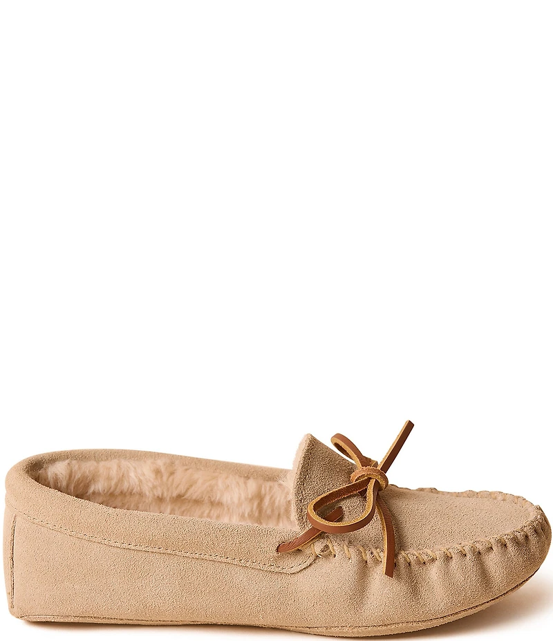 Minnetonka Women's Pile Lined Soft Sole Indoor Moccasin Slippers