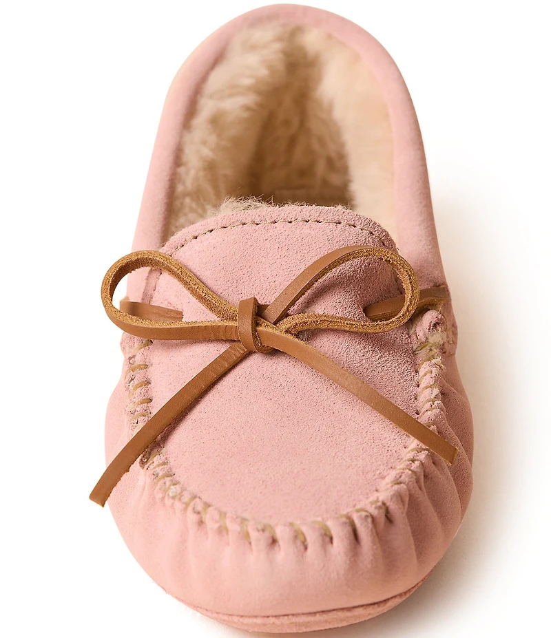 Minnetonka Women's Pile Lined Soft Sole Indoor Moccasin Slippers
