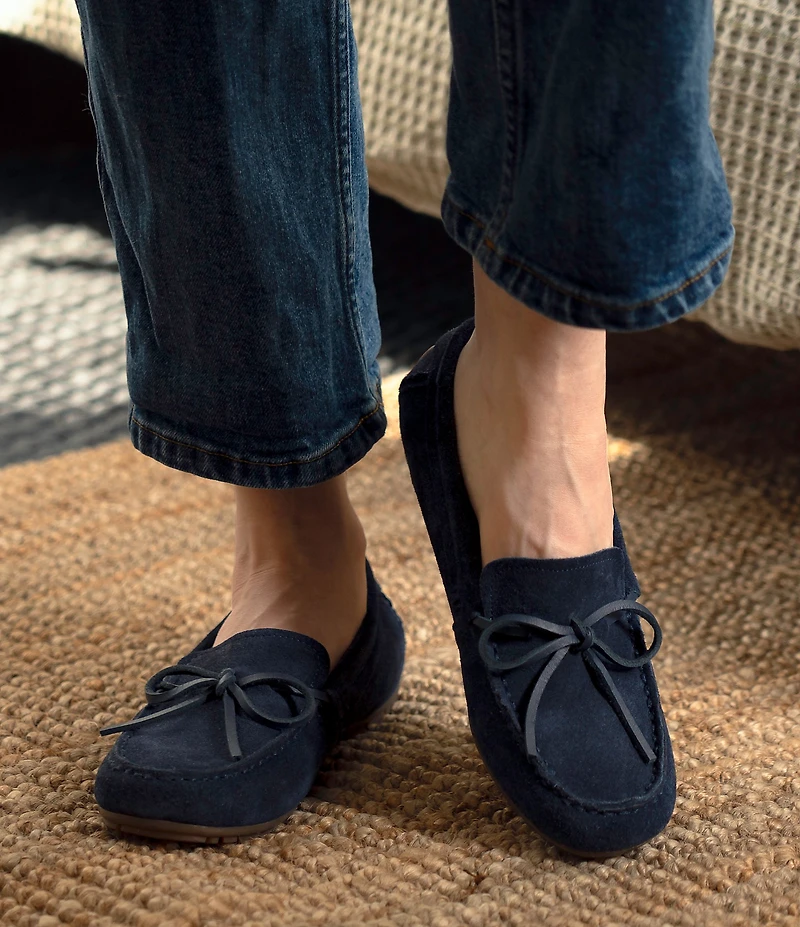 Minnetonka Women's Suede Loafer Moccasins