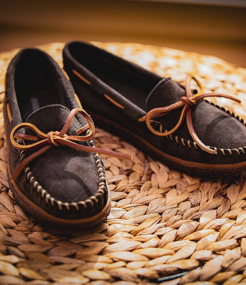 Minnetonka Women's Tie Tread Water Resistant Bow Detail Suede Moccasins
