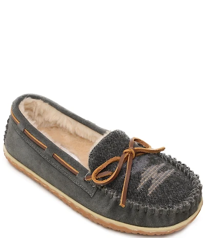Minnetonka Women's Tilia Tribal Print Bow Detail Suede Moccasins