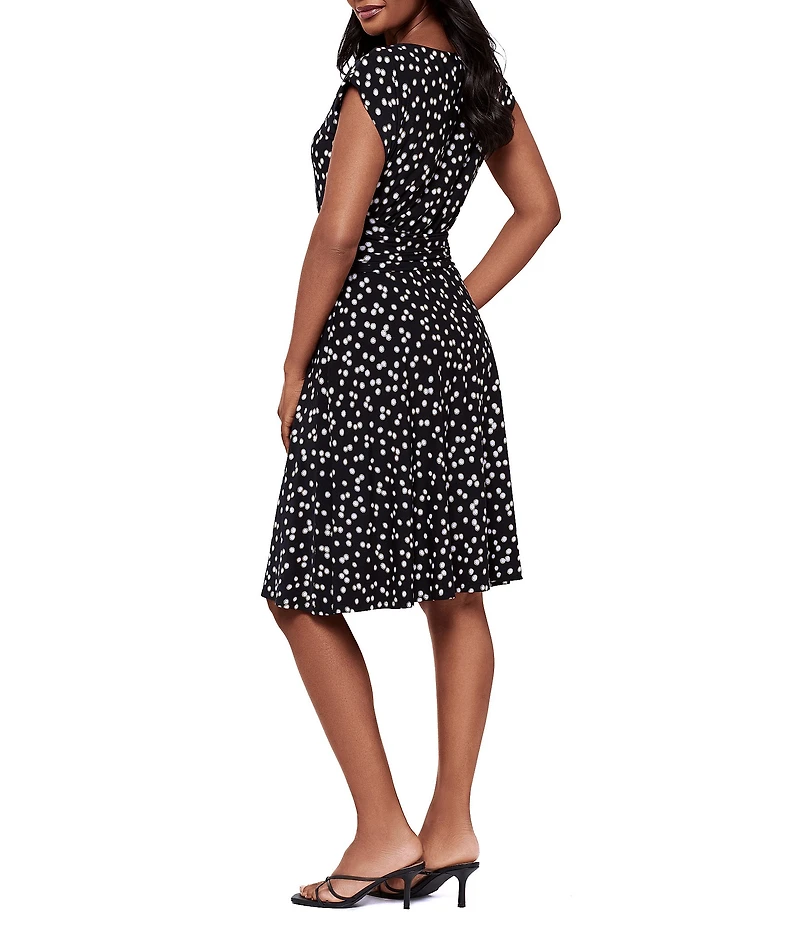Miraclesuit Luminare Auri Scoop Neck Cap Sleeve Twist Waist Knee Length Shaping Dress