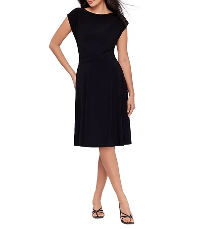 Miraclesuit Solid Auri High Scoop Neck Cap Sleeve Shaping Knee Length Dress