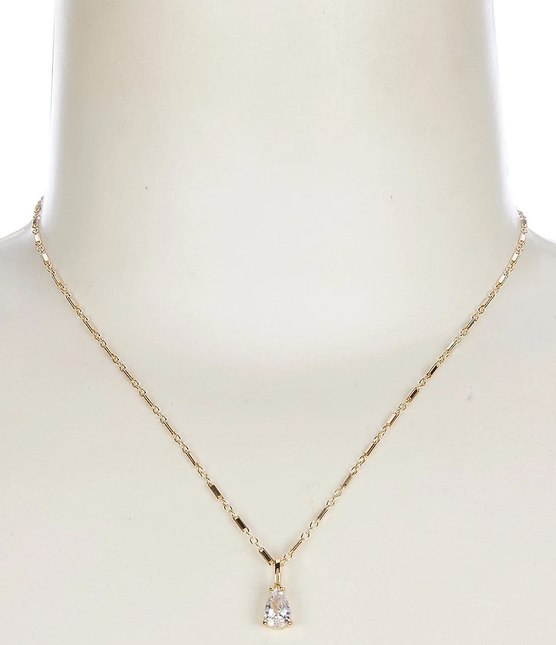 Miranda Frye Gianna Short Pendant Necklace