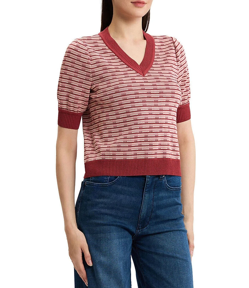 MISOOK Striped Ribbed V-Neck Short Sleeve Cropped Top