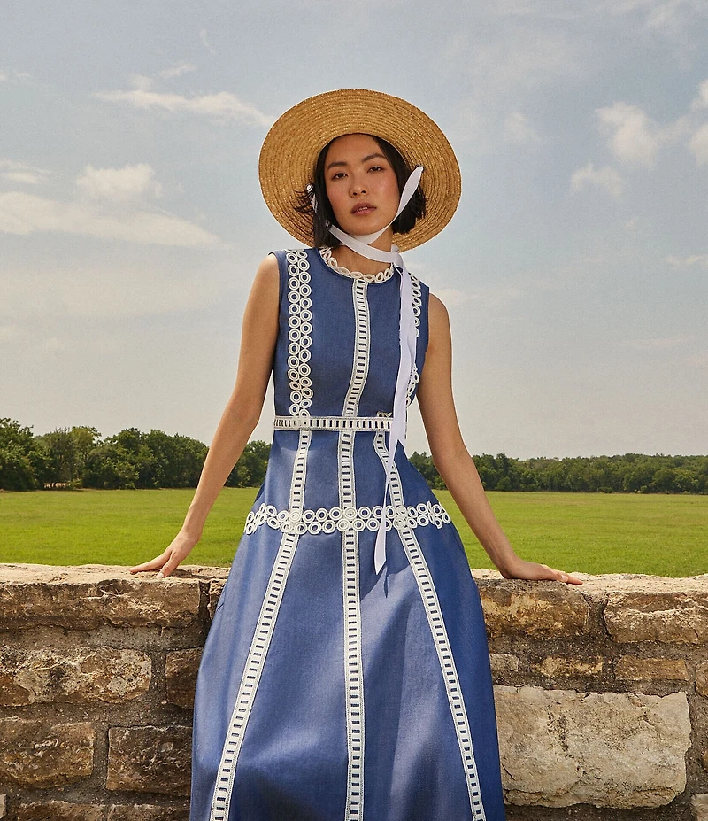MISOOK Woven Eyelet Lace Contrast Trim Round Neck Sleeveless Fit And Flare Maxi Dress