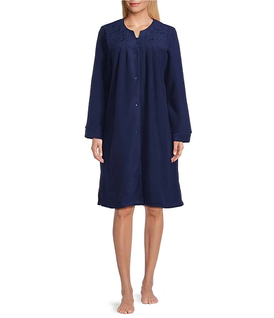 Miss Elaine Long Sleeve Round Neck Micro Fleece Short Snap Robe