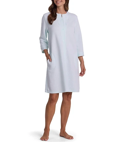 Miss Elaine Petite Size Quilt-In-Knit Solid 3/4 Sleeve Short Snap Robe