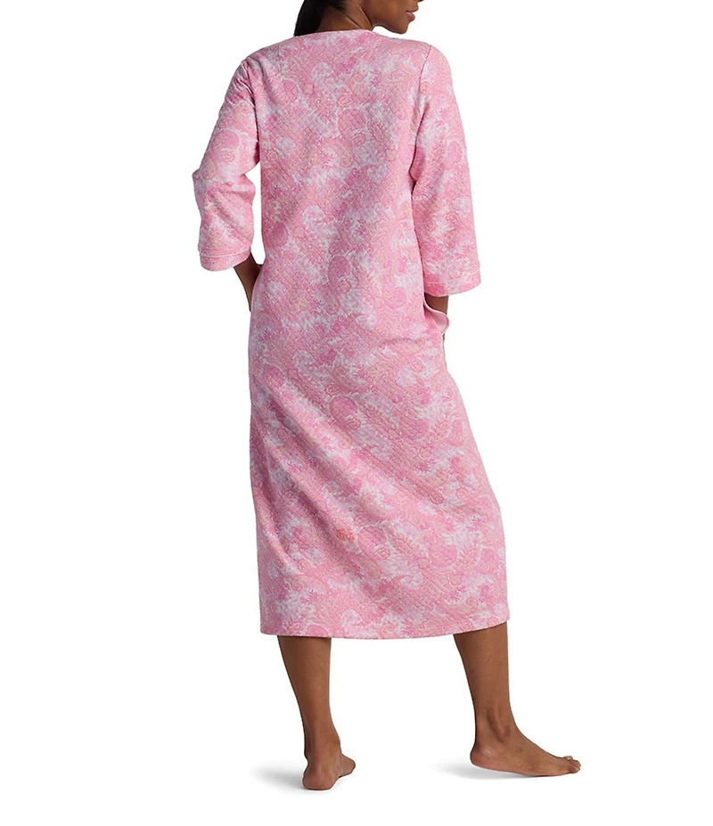 Miss Elaine Quilt In Knit 3/4 Sleeve Paisley Print Zip Long Robe