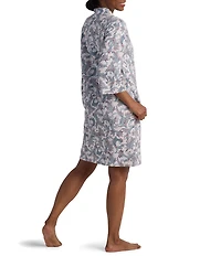 Miss Elaine Quilt In Knit Blue Floral Scoll Print 3/4 Sleeve Short Zip Robe