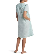Miss Elaine Seersucker Check Print Short Sleeve Square Neck Short Snap-Front Robe