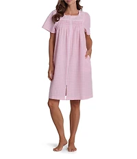 Miss Elaine Seersucker Short Sleeve Square Neck Checked Woven Short Zip Robe