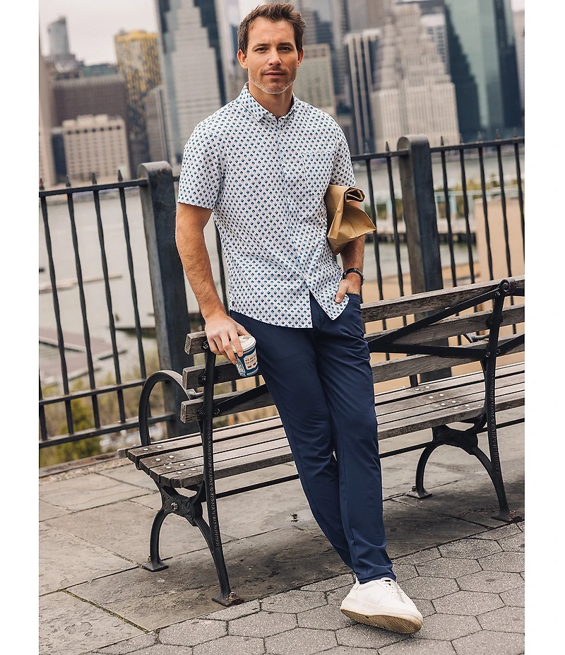Mizzen+Main Performance Stretch Leeward Diamond Print Short Sleeve Woven Shirt