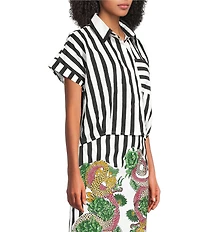 Mo Maya Black Stripe Dragon Print Camp Collar Short Sleeve Button Front Top
