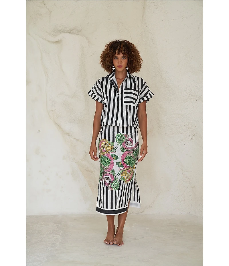 Mo Maya Black Stripe Dragon Print Camp Collar Short Sleeve Button Front Top