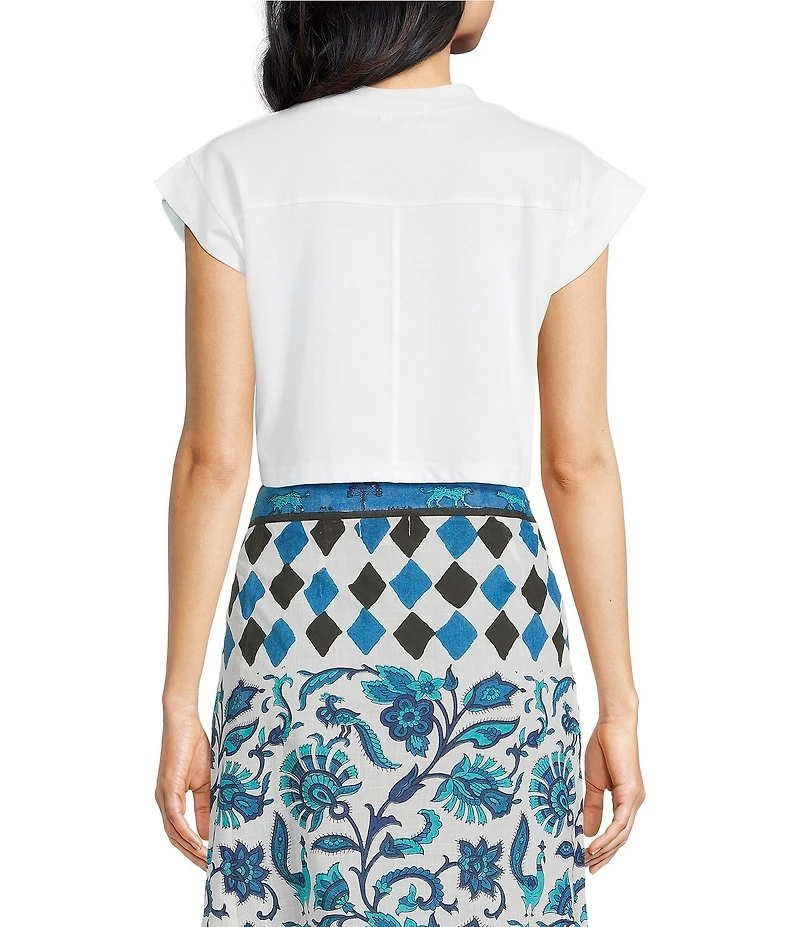Mo Maya Starfish Printed Crew Neck Short Sleeve Cropped Tee Shirt