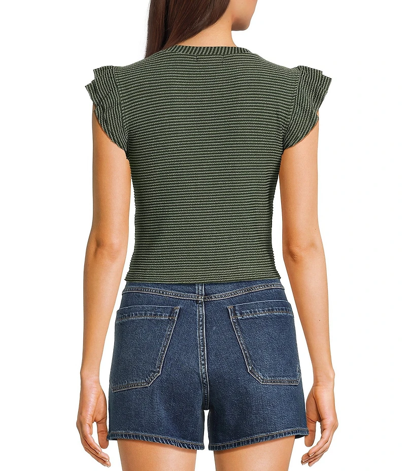 Moa Moa Crewneck Ruffle Short Sleeve Top