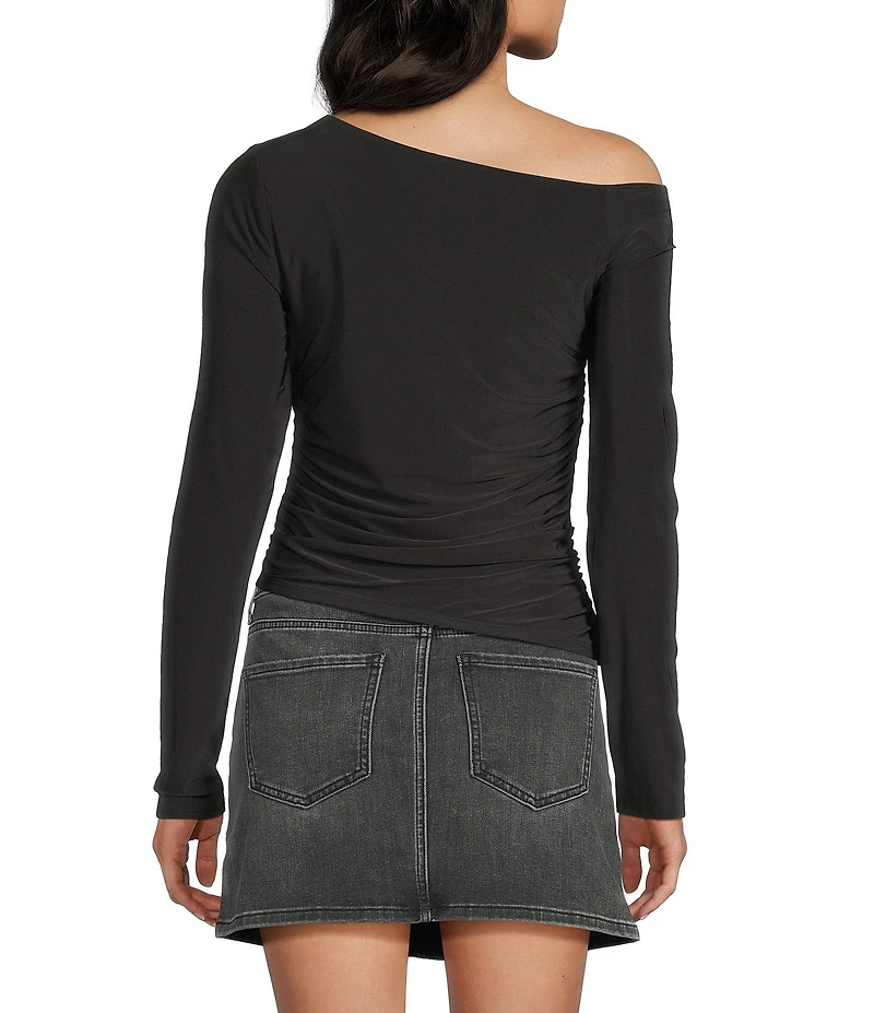 Moa Moa Off The Shoulder Long Sleeve Asymmetrical Hem Top