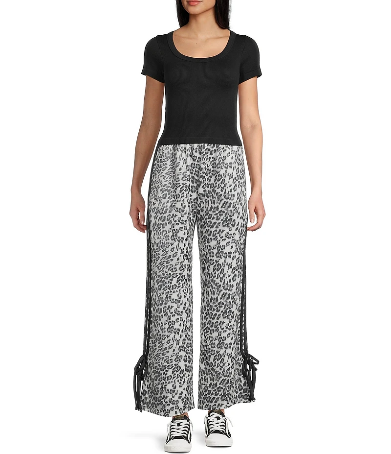 Moa Moa Short Sleeve Scoop Neck Top