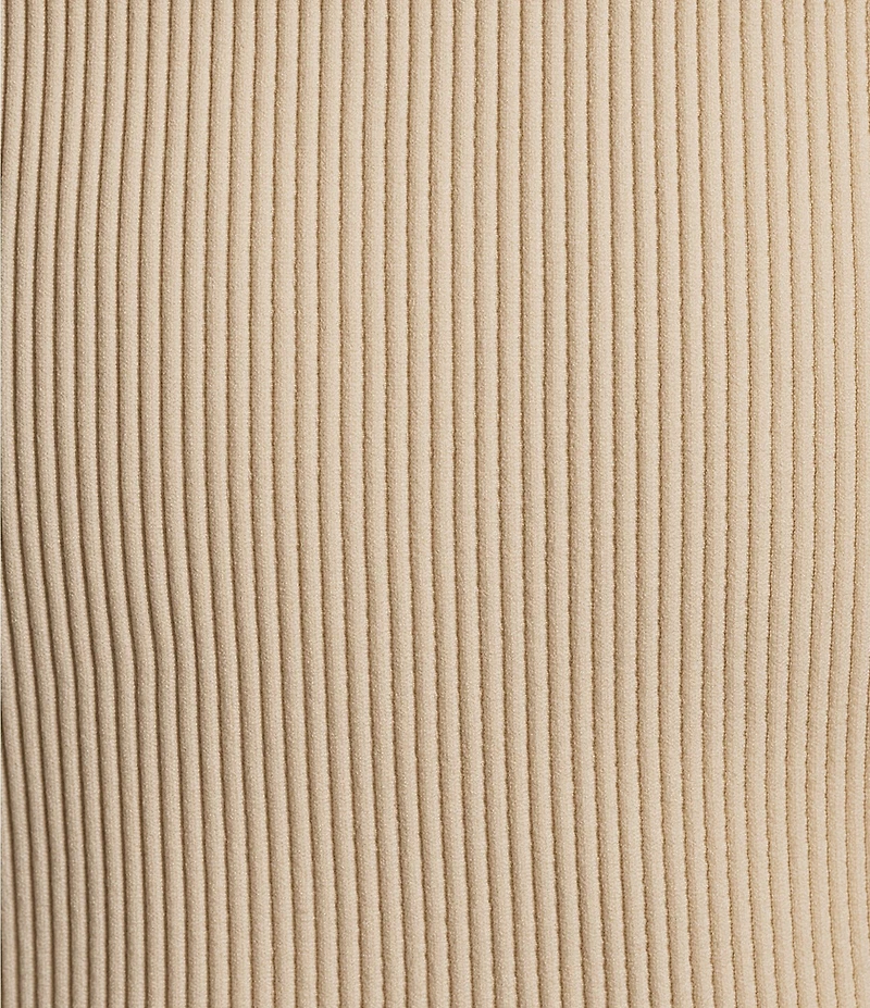Moa Moa Sleeveless V-Neck Basic Tank Top