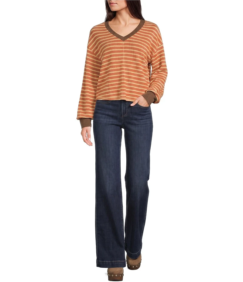 Moa Moa Striped Puckered Jacquard V-Neck Long Sleeve Cropped Top