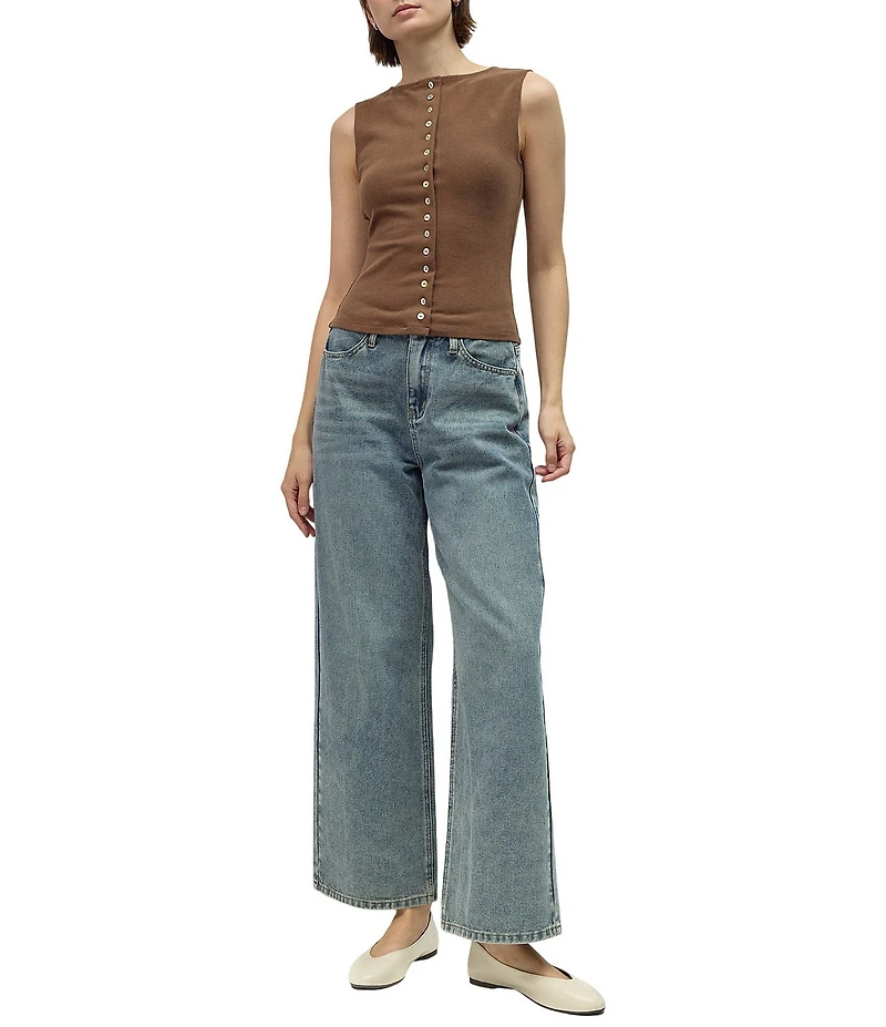 Mod Ref Button Front Sleeveless Knit Top
