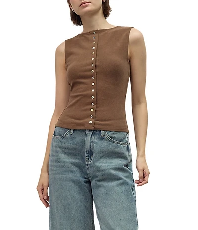 Mod Ref Button Front Sleeveless Knit Top