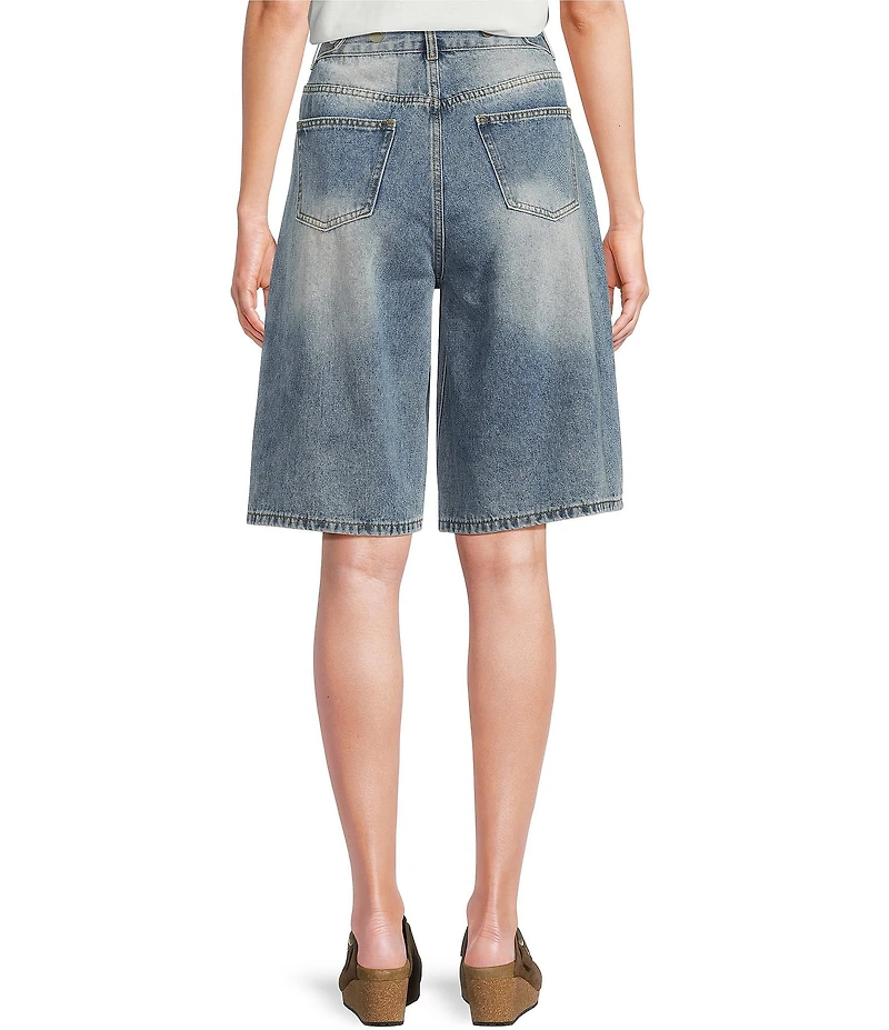 Mod Ref Capri Denim Shorts