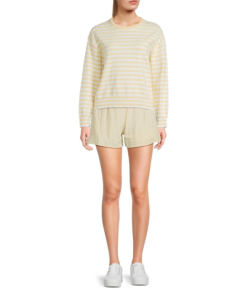 Mod Ref Pull On Mini Shorts