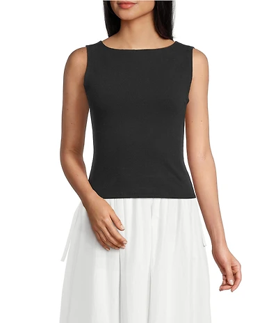Mod Ref Sleeveless Crew Neck Top
