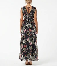 Moda Tara Floral Print Pleated Chiffon V-Neck Dress