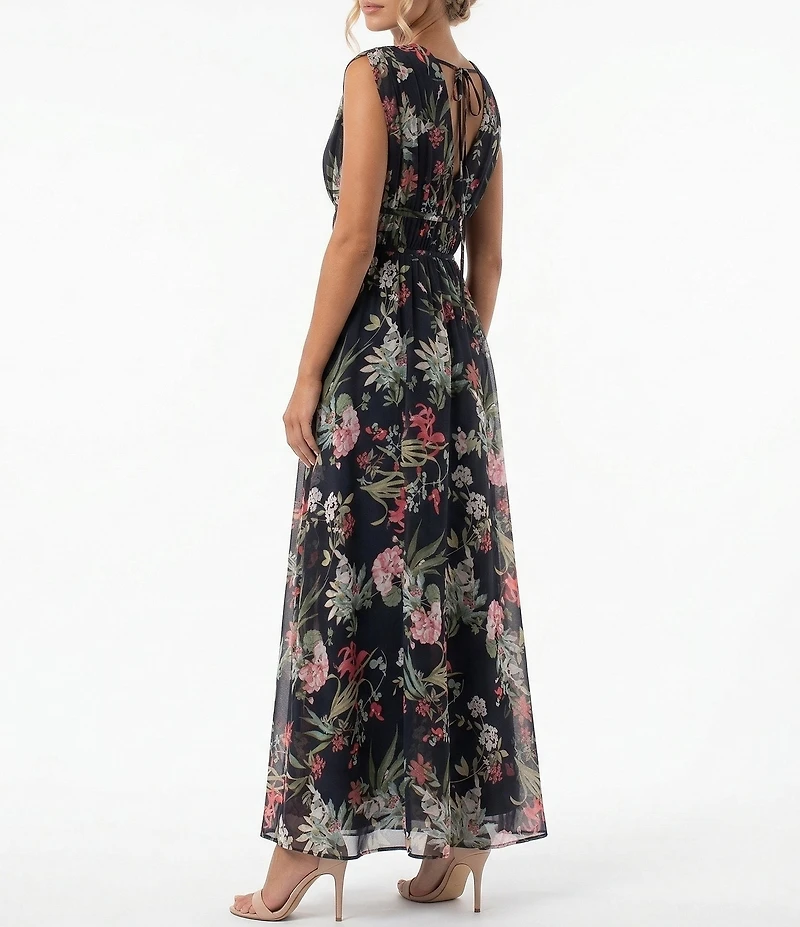 Moda Tara Floral Print Pleated Chiffon V-Neck Dress