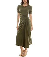 Moda Tara Short Sleeve Stretch Knit Crew Neck Midi Sheath Dress