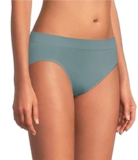 Modern Movement Seamless Cooling Hi-Cut Panty