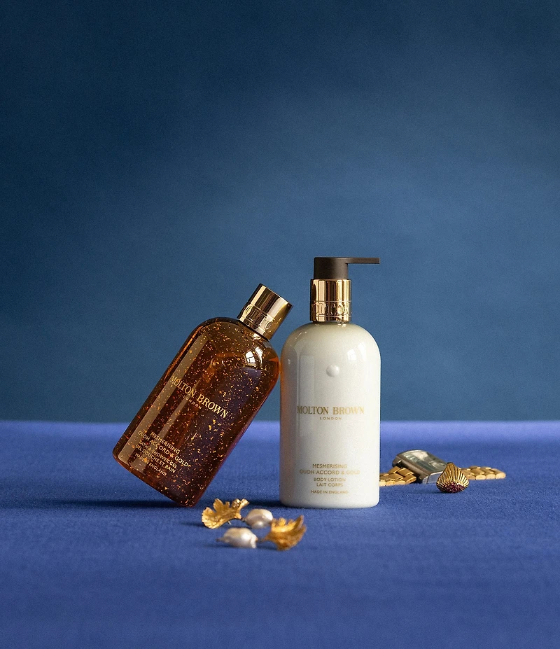 Molton Brown Mesmerising Oudh Accord & Gold Bath & Shower Gel