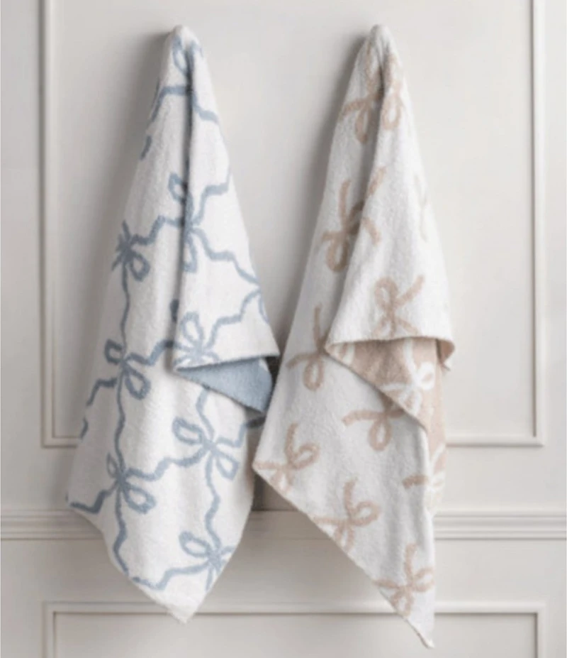 Mud Pie Chenille Bow Blanket