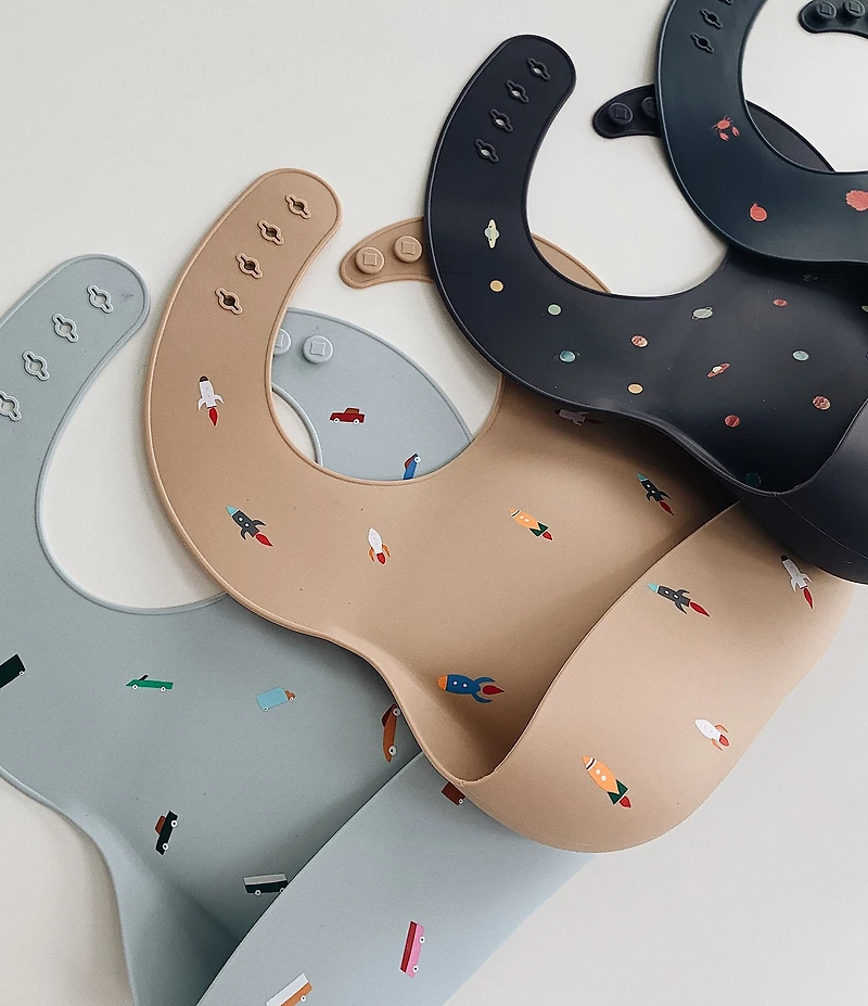 Mushie Retro Car Print Silicone Baby Bib